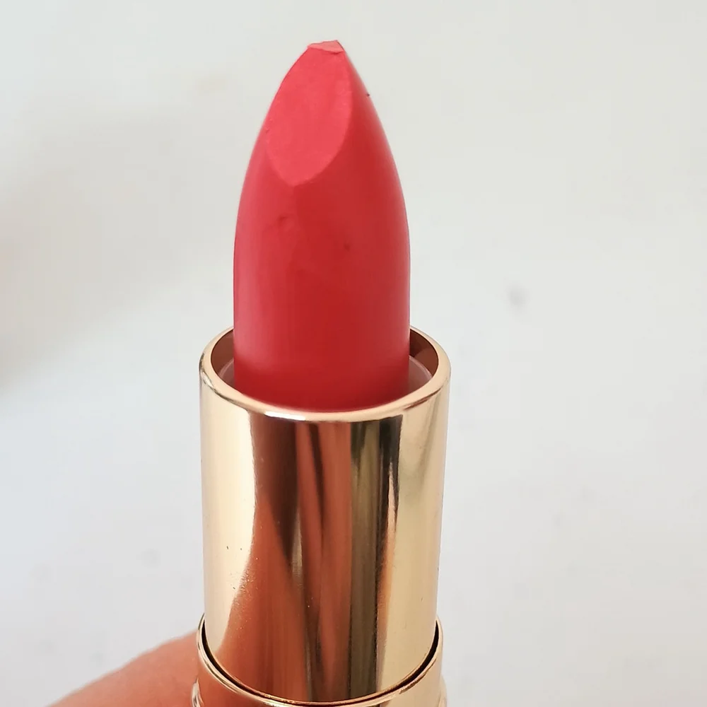 NOS 1998 Avon Perfect Wear Double Performance Lipstick Dozen Roses 3.6g .13oz